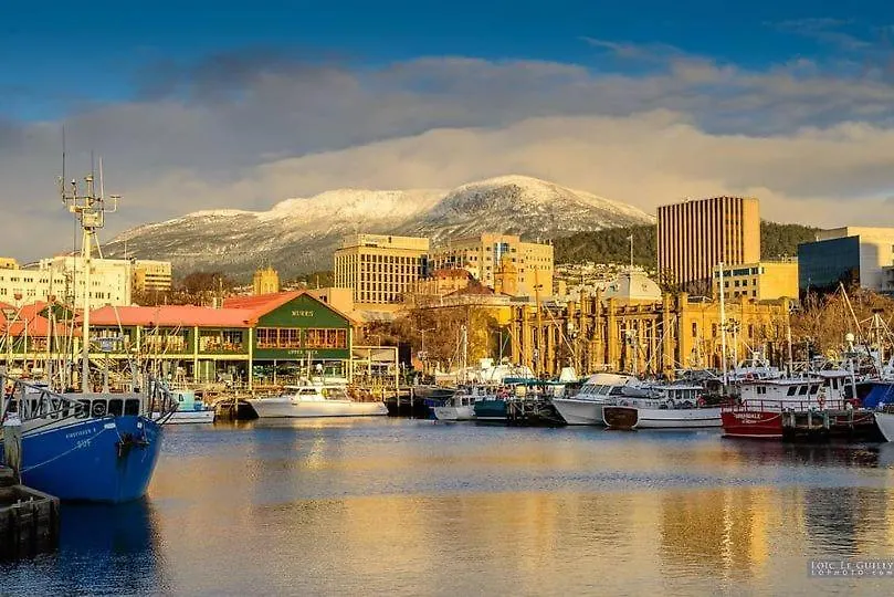 55 Davey Townhouse 2, Salamanca On Your Doorstep Hobart
